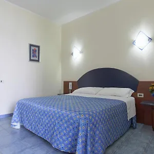 degli-angeli.sicilyhotelsitaly.net/