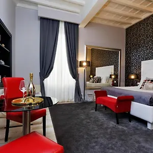** Konukevi Sistina Twentythree Luxury İtalya